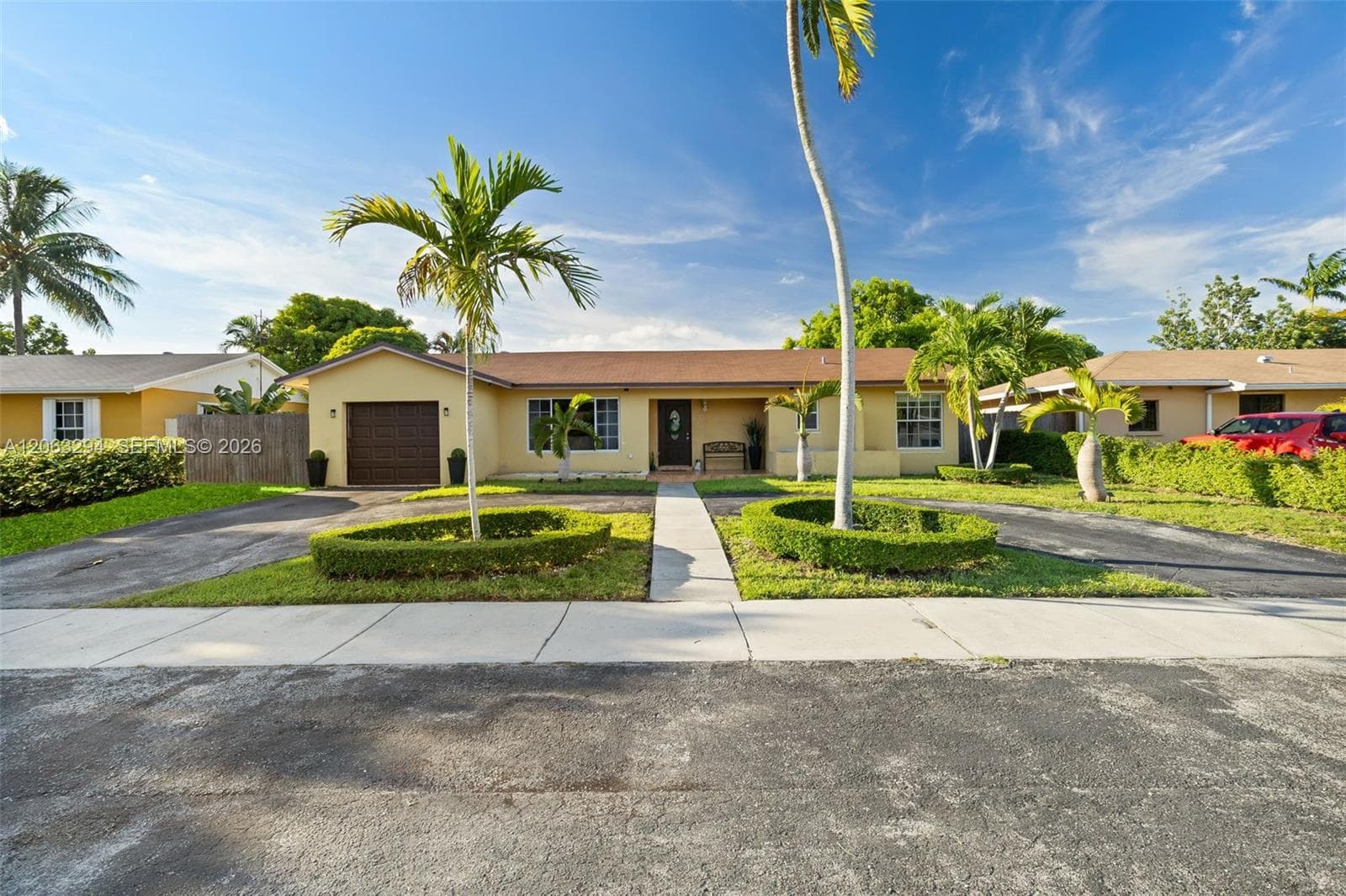11045 SW 161st Ter photo 1