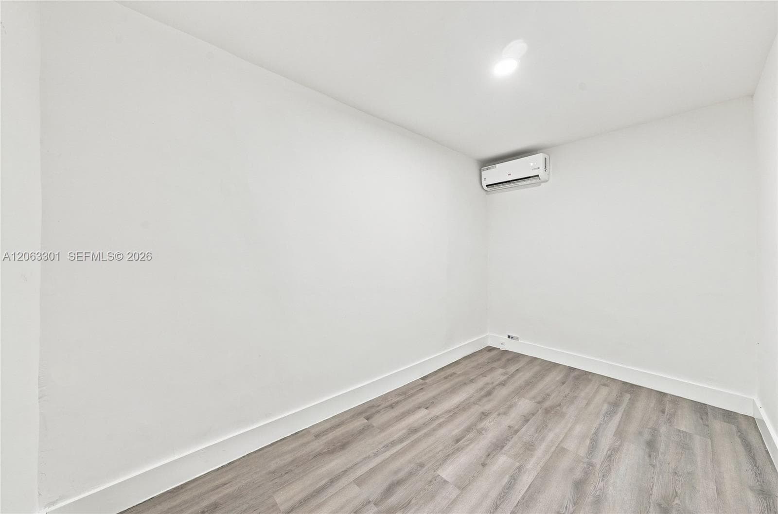 BRICKELL RIVERVIEW · #1 in Miami - Photo 16