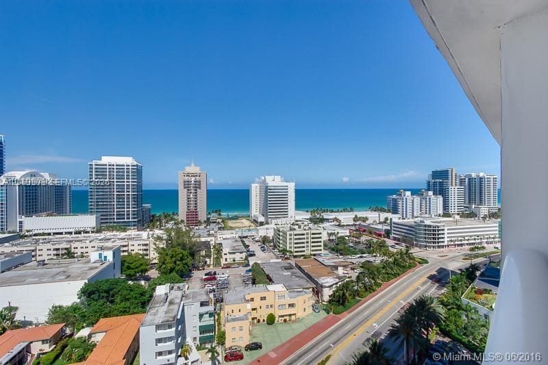 AQUASOL CONDO · #TS-C in Miami Beach - Photo 22