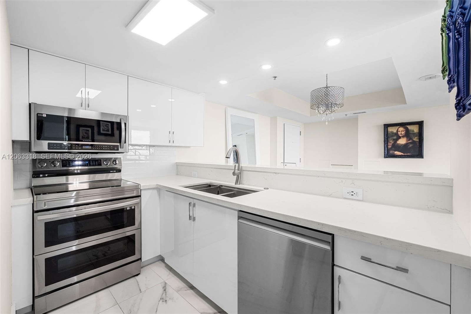 THE FLORIDIAN CONDO · #1408 in Miami Beach - Photo 9