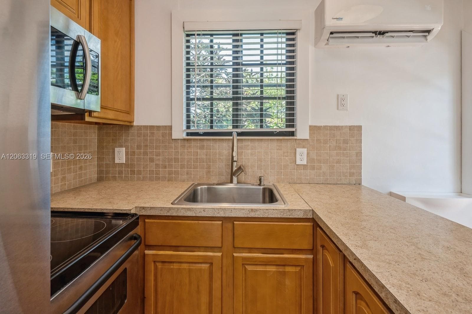 C GAB DOUGLAS SEC · #4 in Coral Gables - Photo 17
