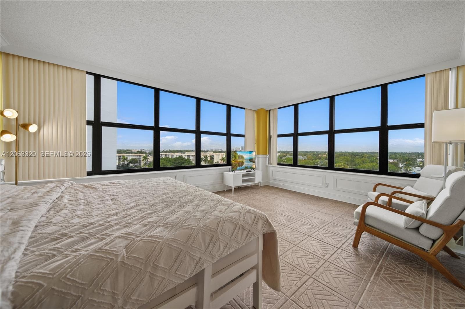 OLYMPUS CONDO PHASE · #812 in Hallandale Beach - Photo 2