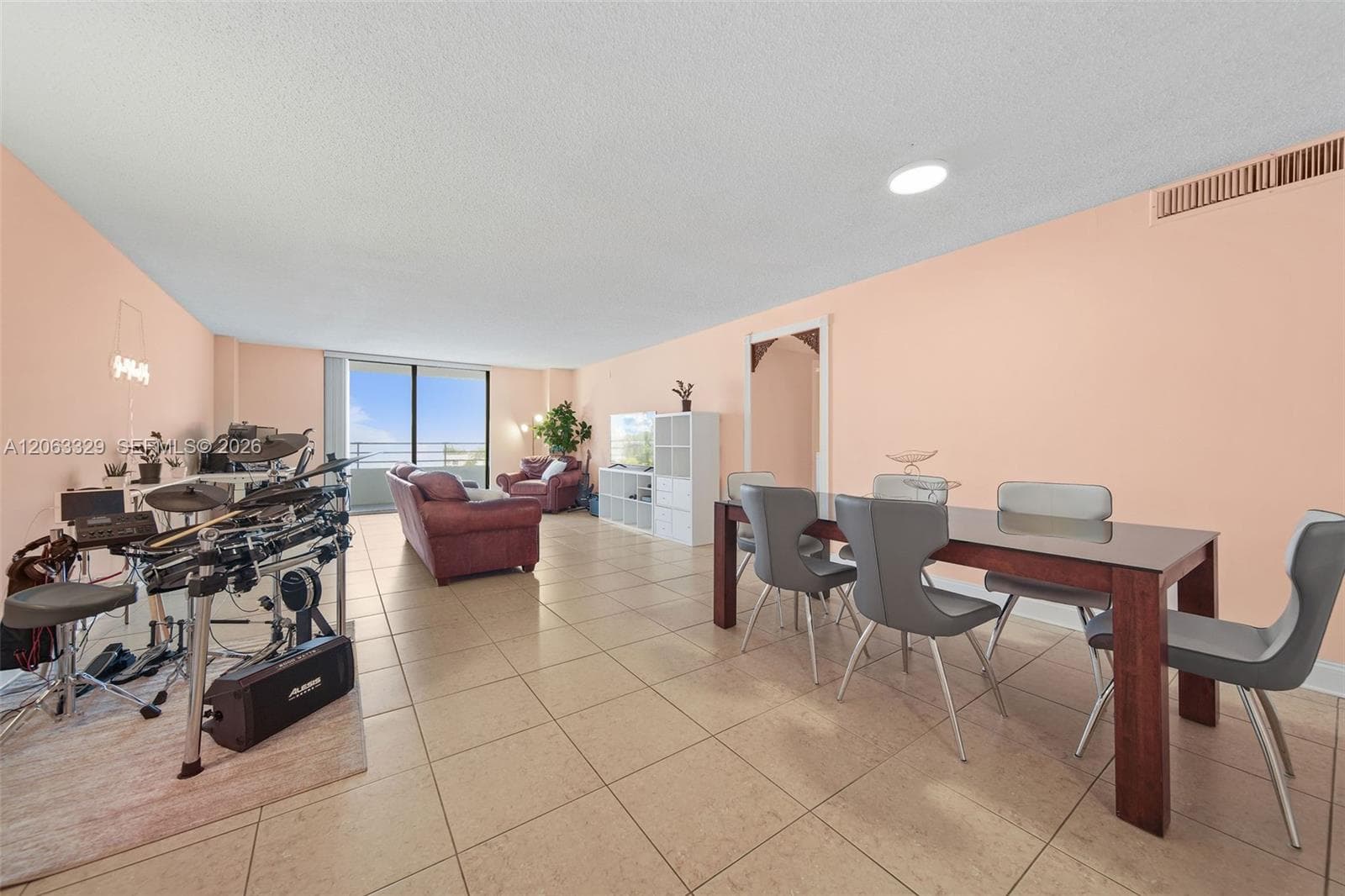 OLYMPUS CONDO PHASE · #812 in Hallandale Beach - Photo 16