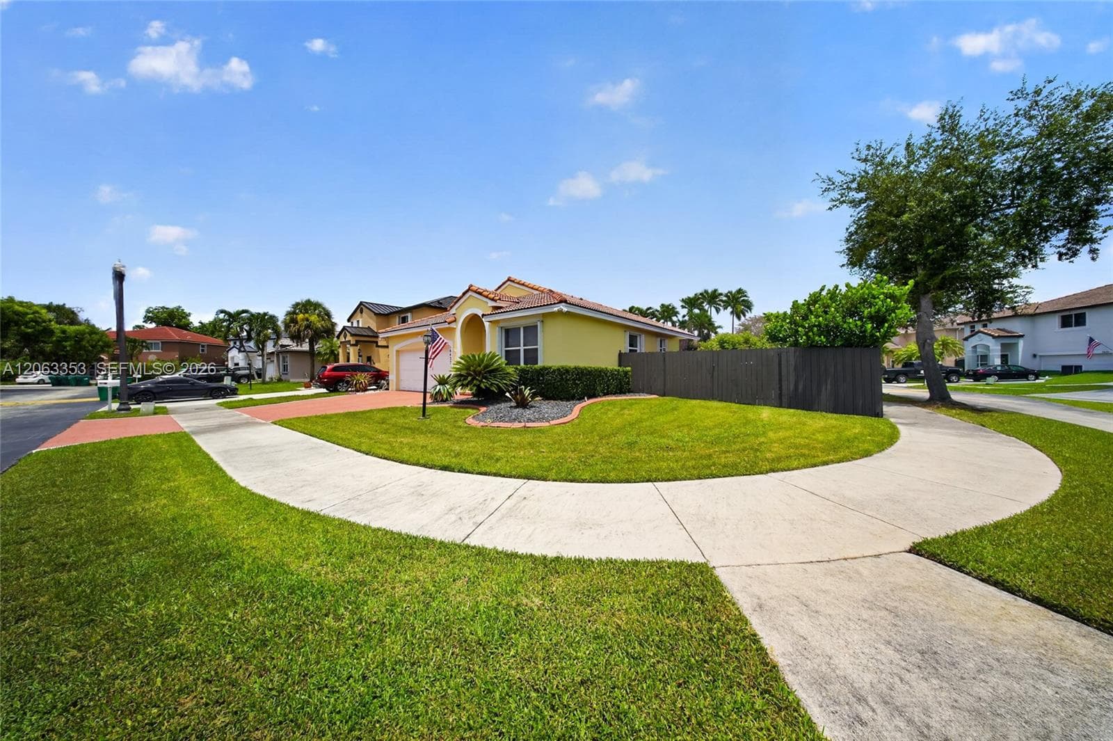 16437 SW 76th Ter photo 45