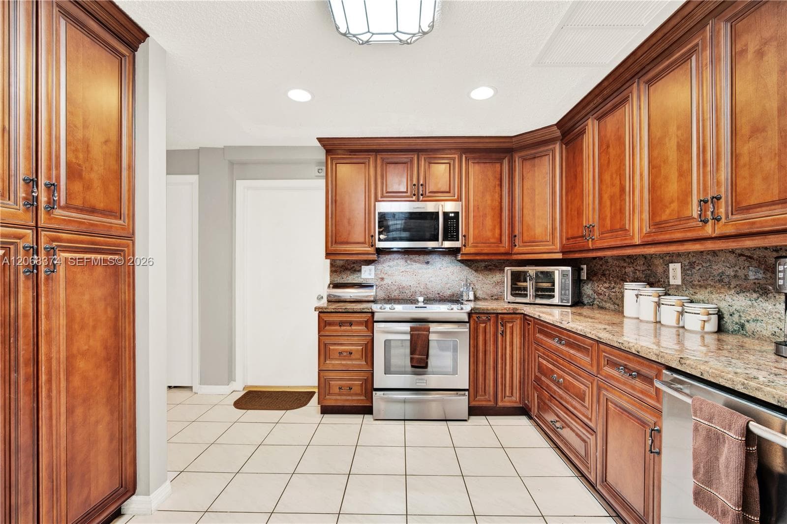 10825 SW 91st Ln photo 11