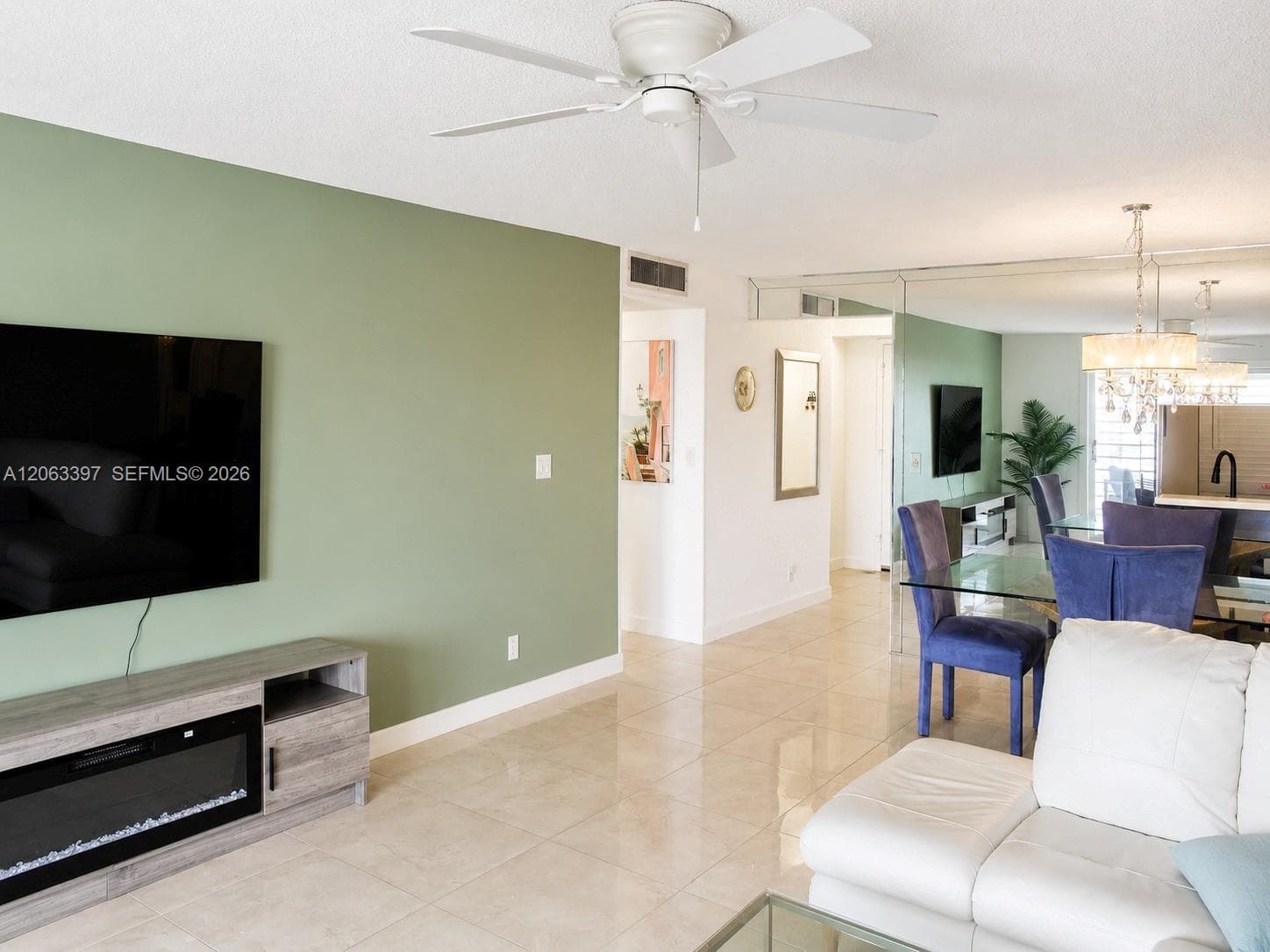 MEADOWBROOK LAKES VIEW · #608 in Dania Beach - Photo 6