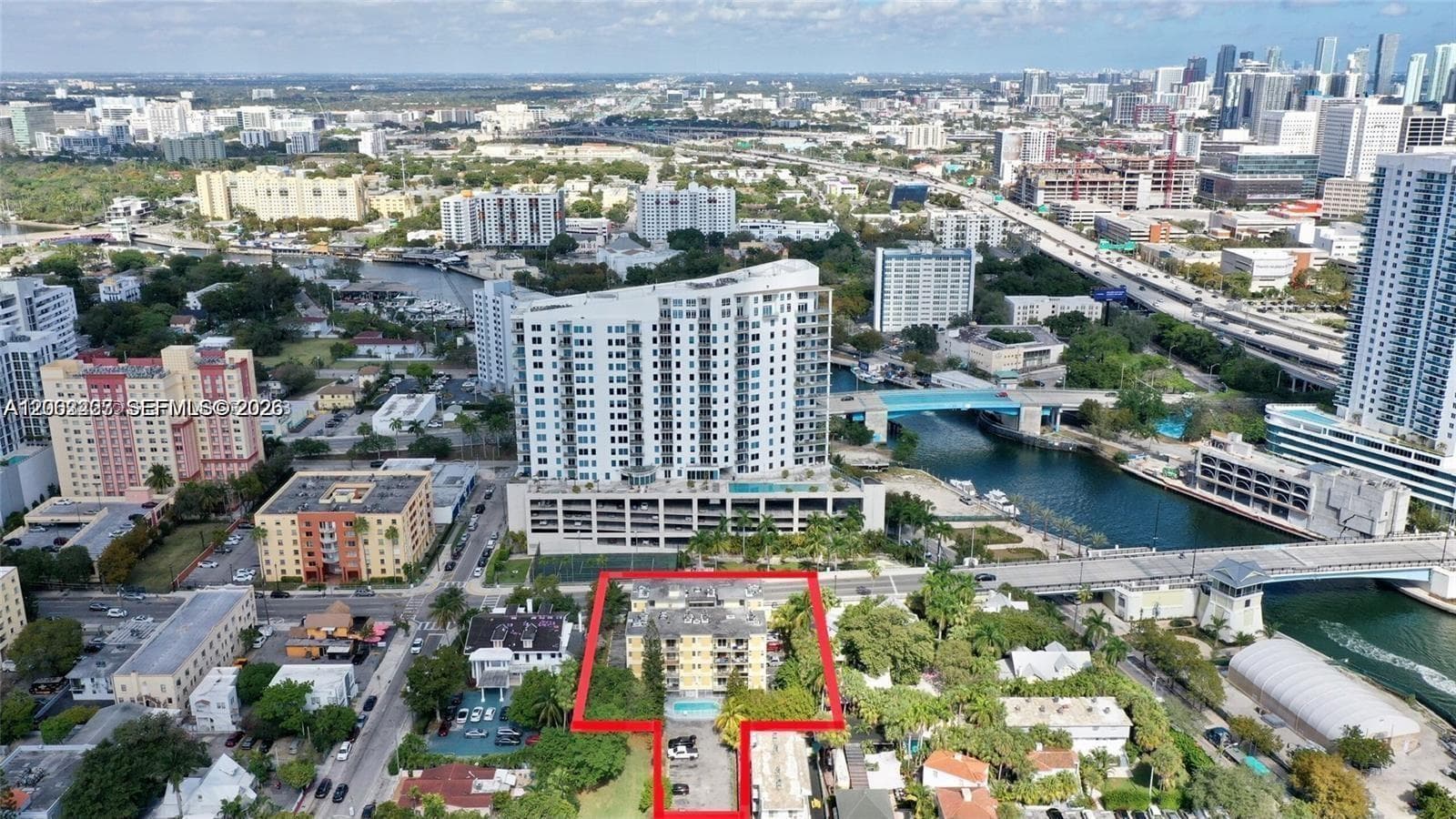 RIO CRISTAL CONDO · #301C in Miami - Photo 17