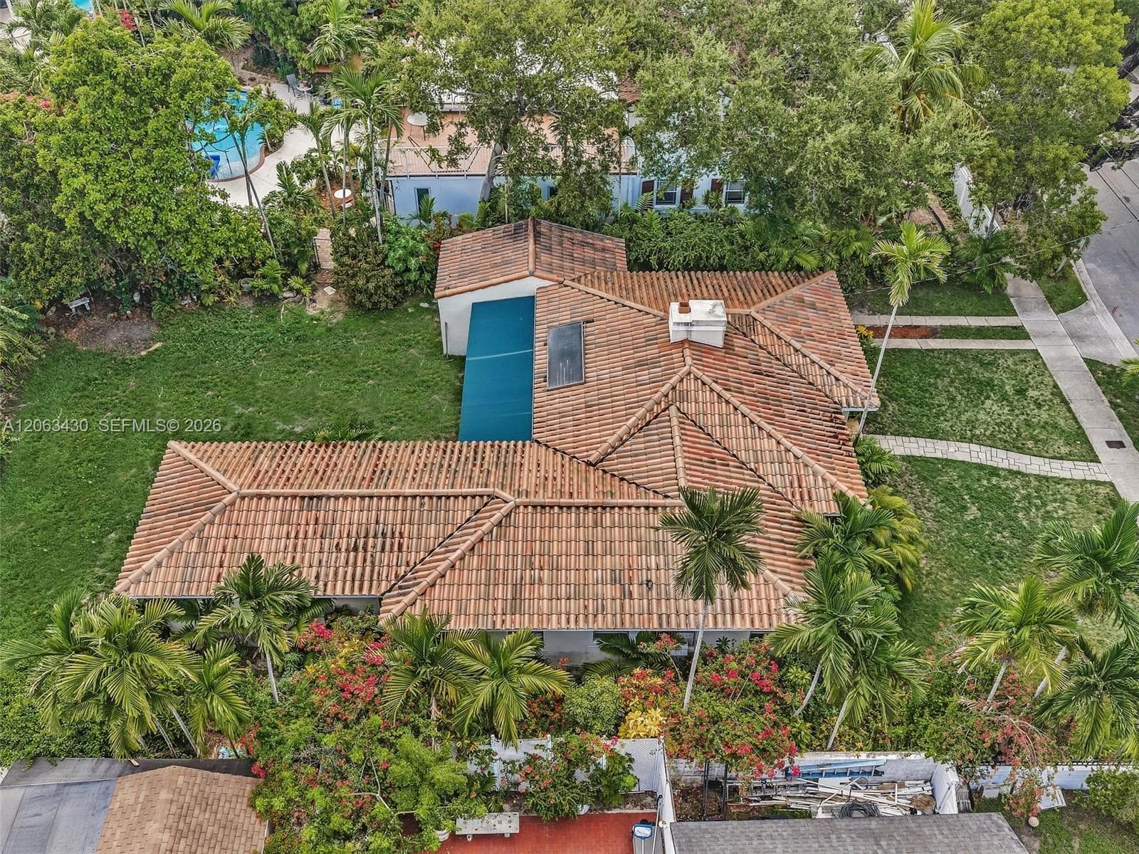 1228 SW 17th St photo 55
