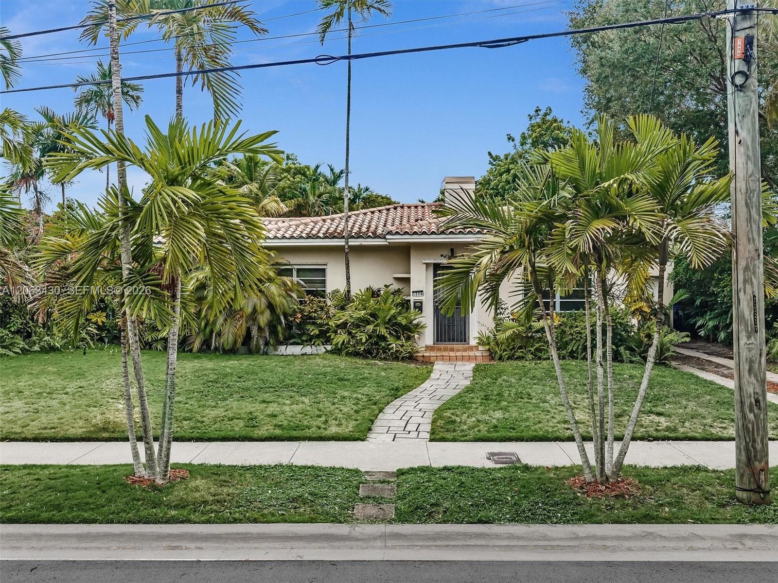 1228 SW 17th St photo 50
