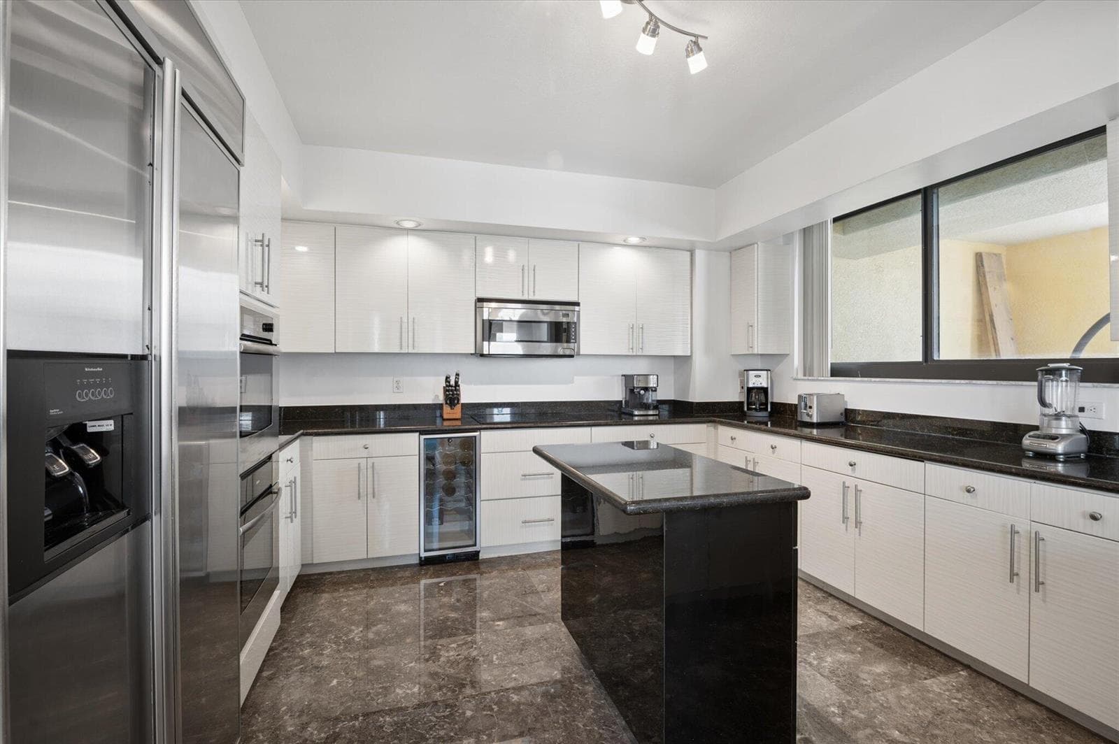 9-Kitchen 08- #PH3-8