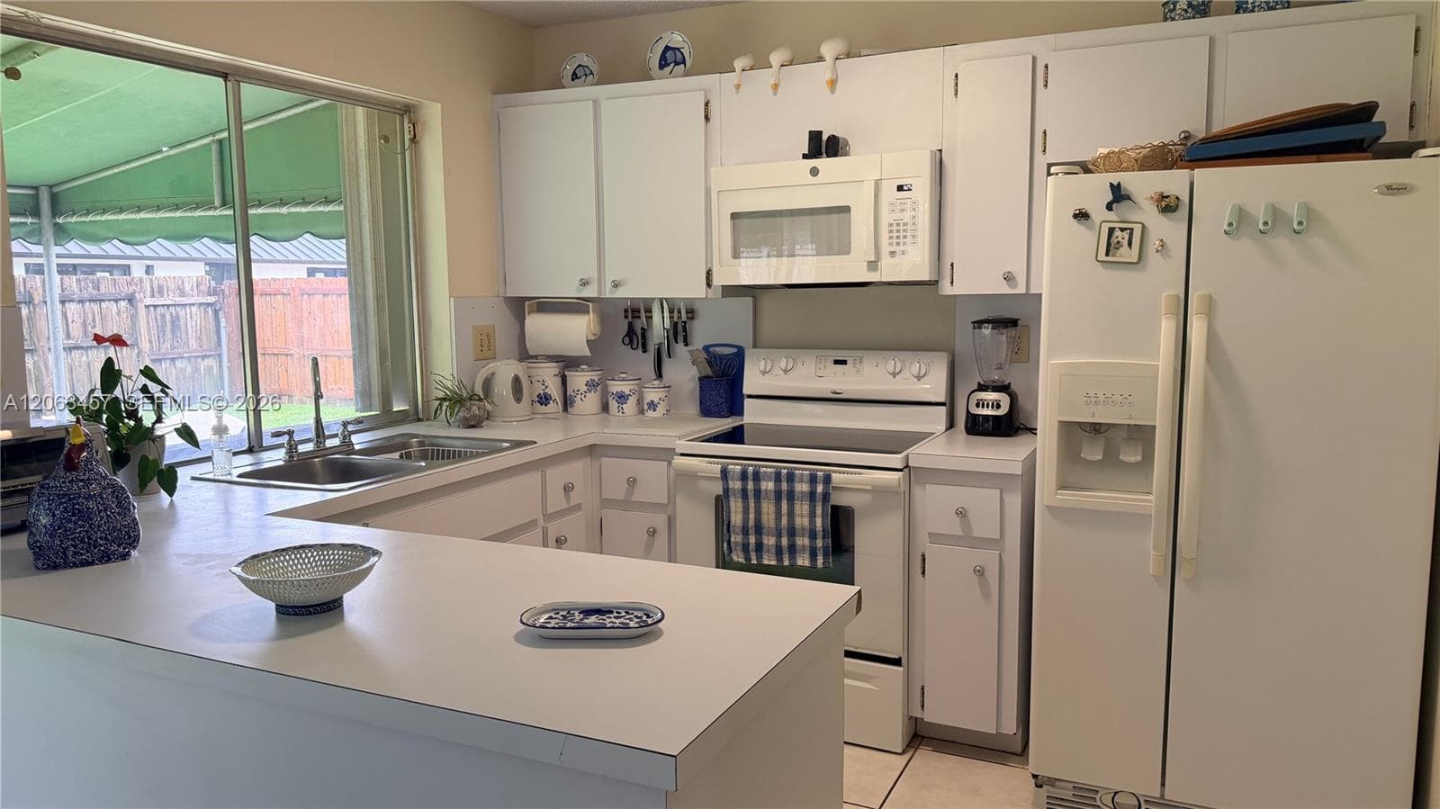 13325 SW 100th Ter photo 4