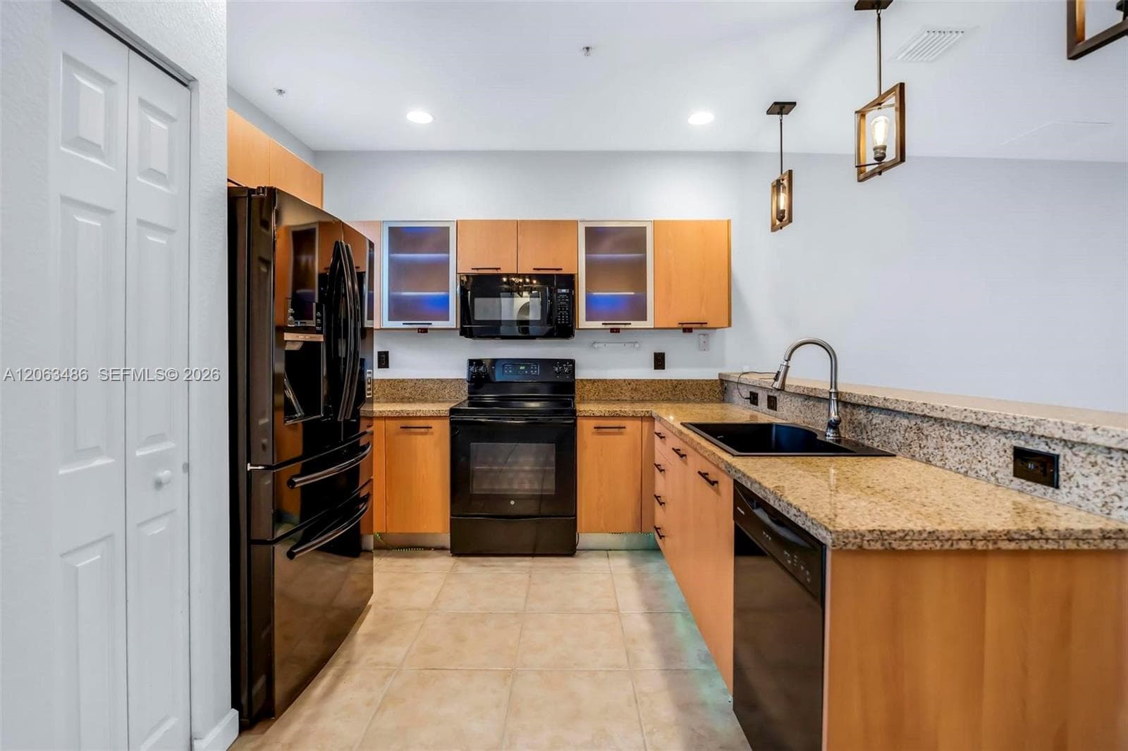 2516 SW 14th Ave #403 photo 13