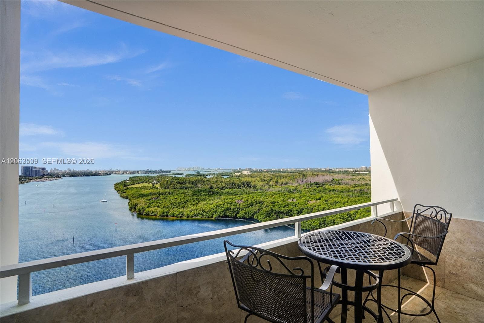 ARLEN HOUSE WEST CONDO · #PH20 in Sunny Isles Beach - Photo 3