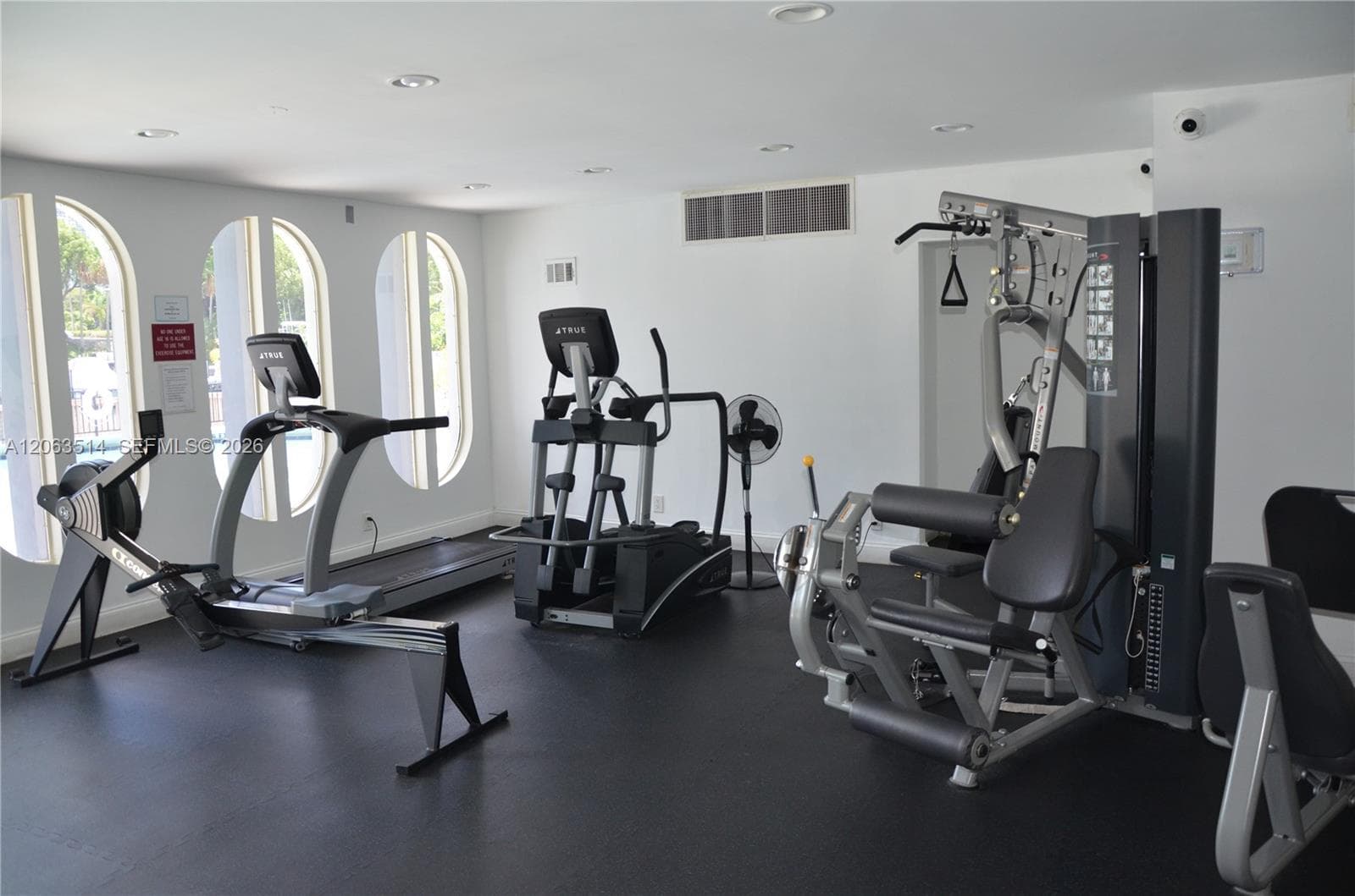 Fairways Riviera North · #704 in Hallandale Beach - Photo 27