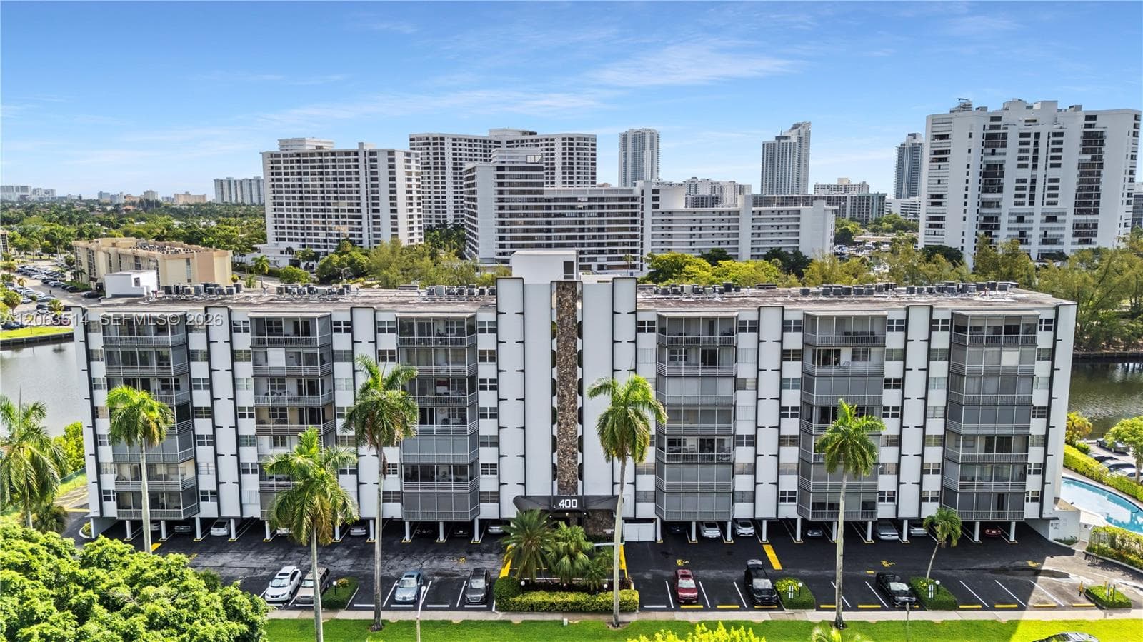 Fairways Riviera North · #704 in Hallandale Beach - Photo 13