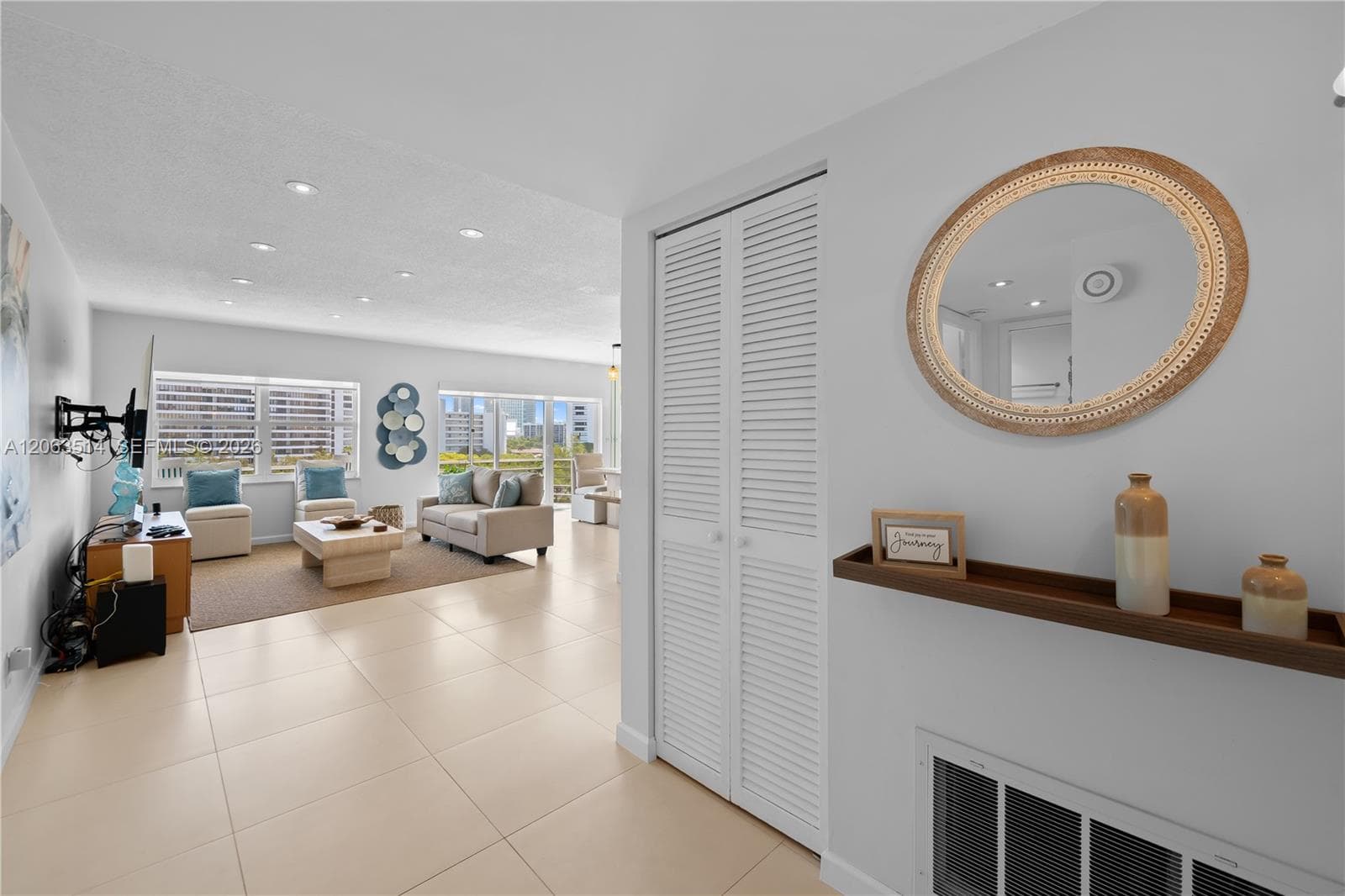 Fairways Riviera North · #704 in Hallandale Beach - Photo 12