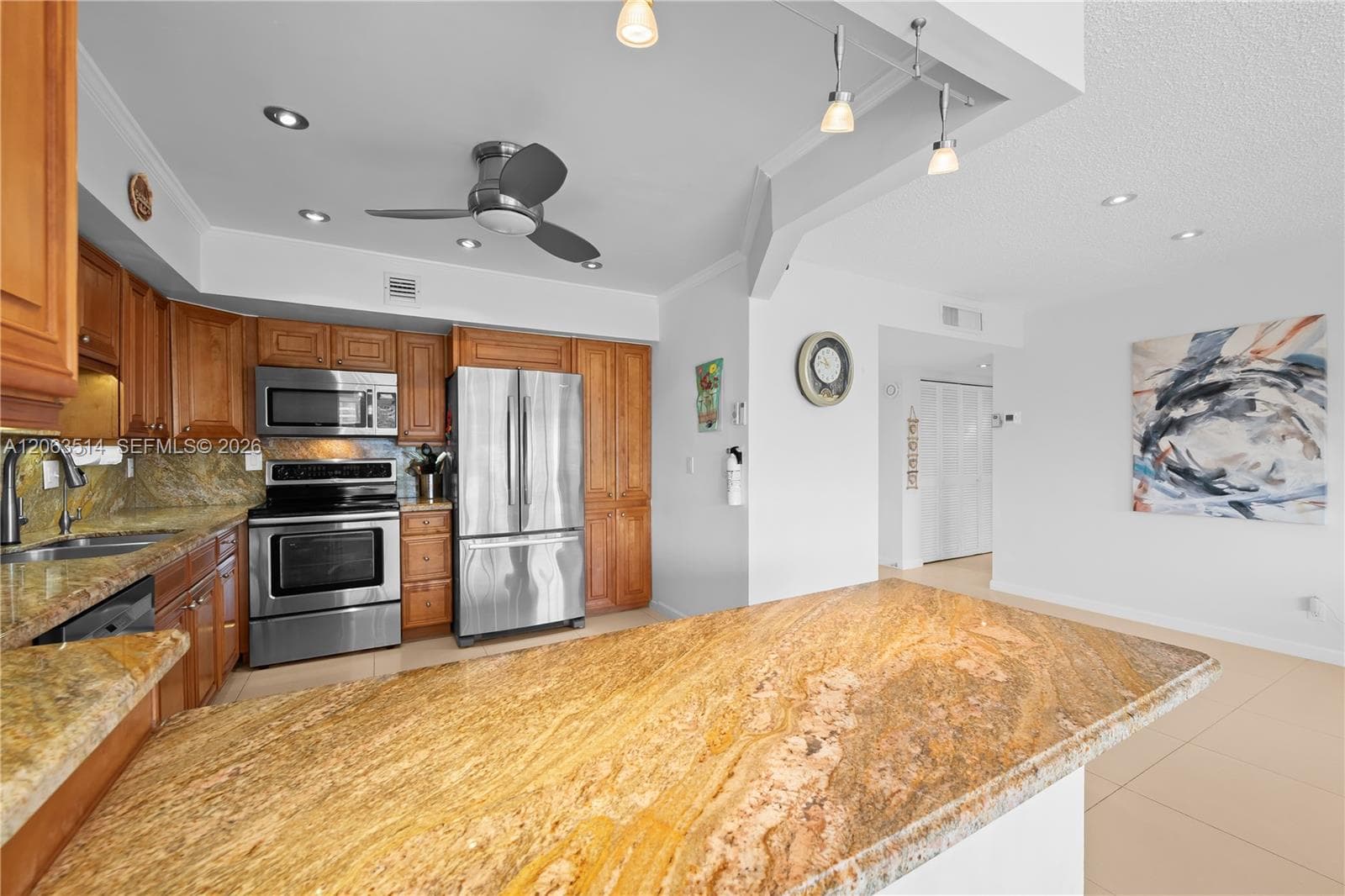 Fairways Riviera North · #704 in Hallandale Beach - Photo 10