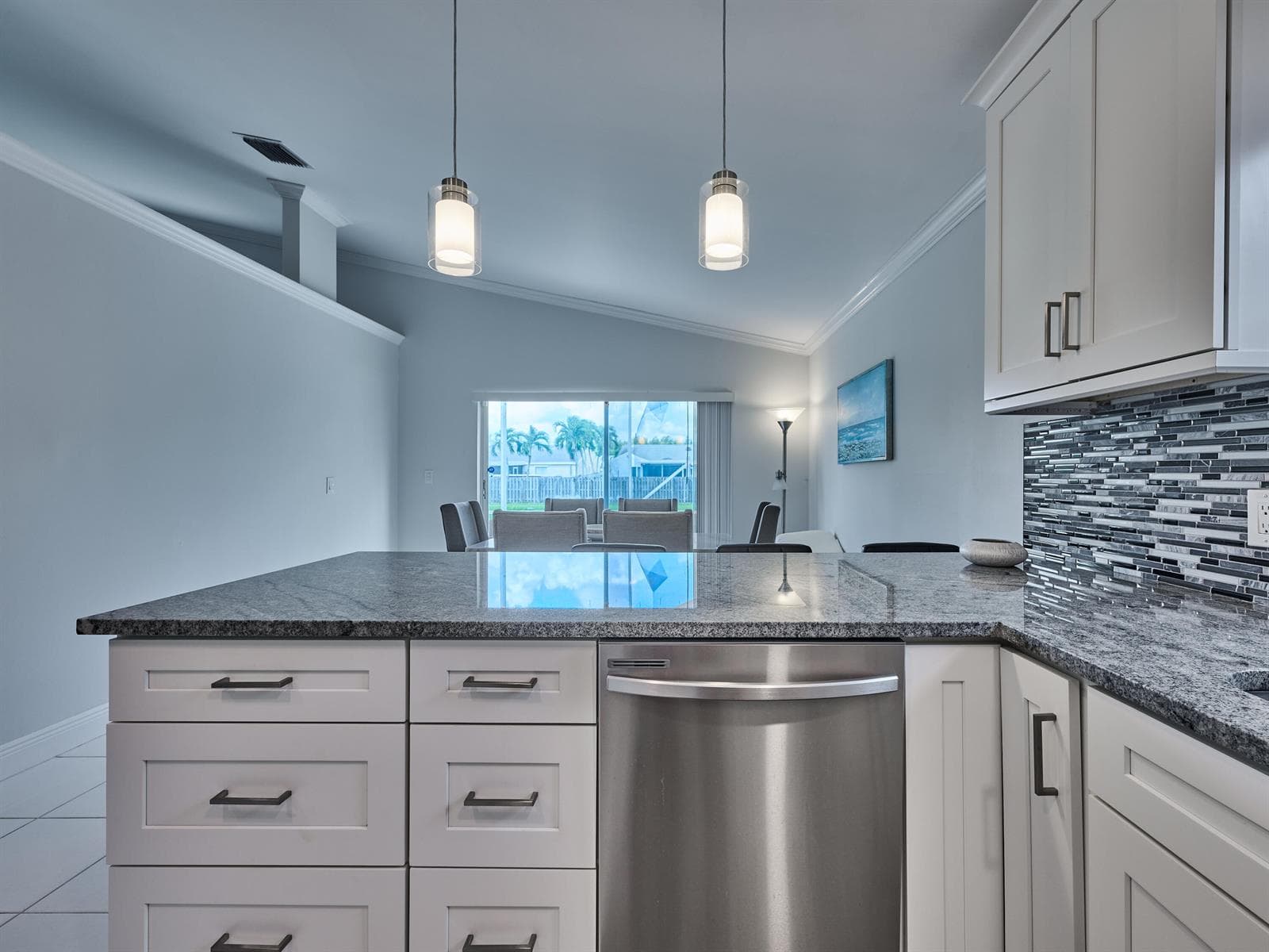 Kitchen Island view