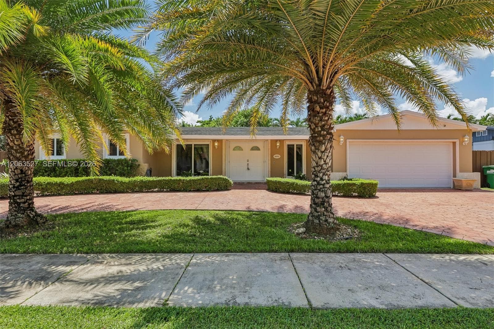 14552 SW 75th St photo 1