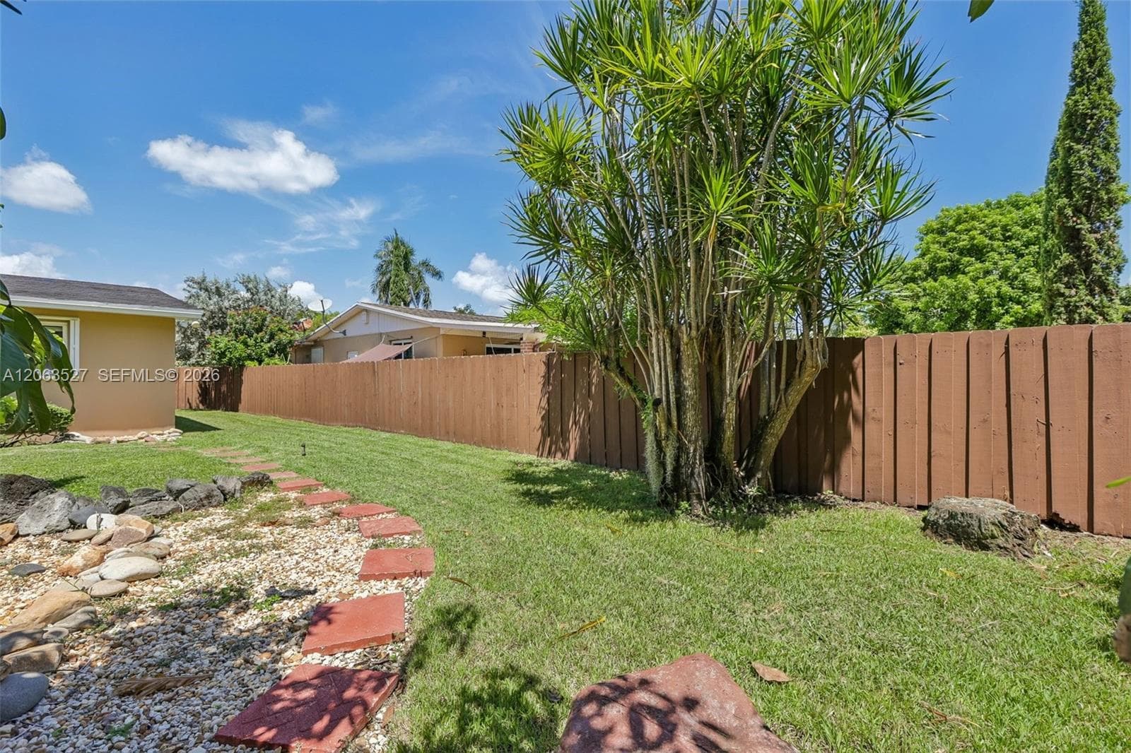 14552 SW 75th St photo 48