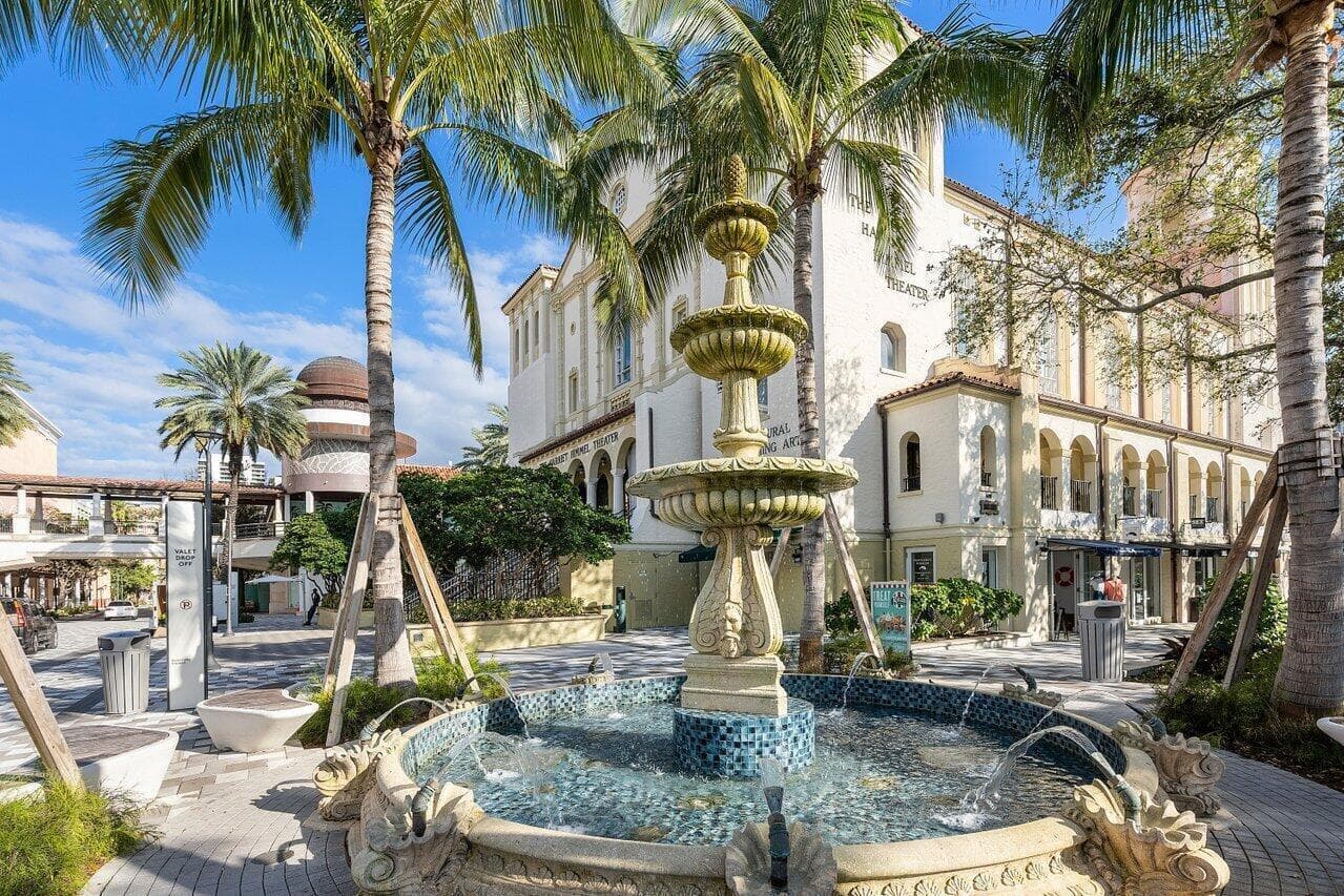 CityPlace, Harriet Himmel Fountain