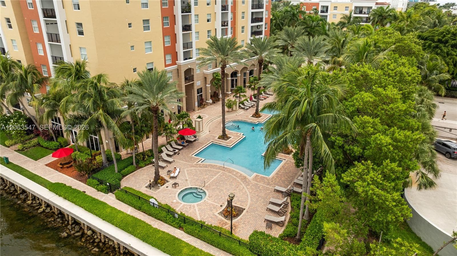 Porto Bellagio · #1210 in Sunny Isles Beach - Photo 28