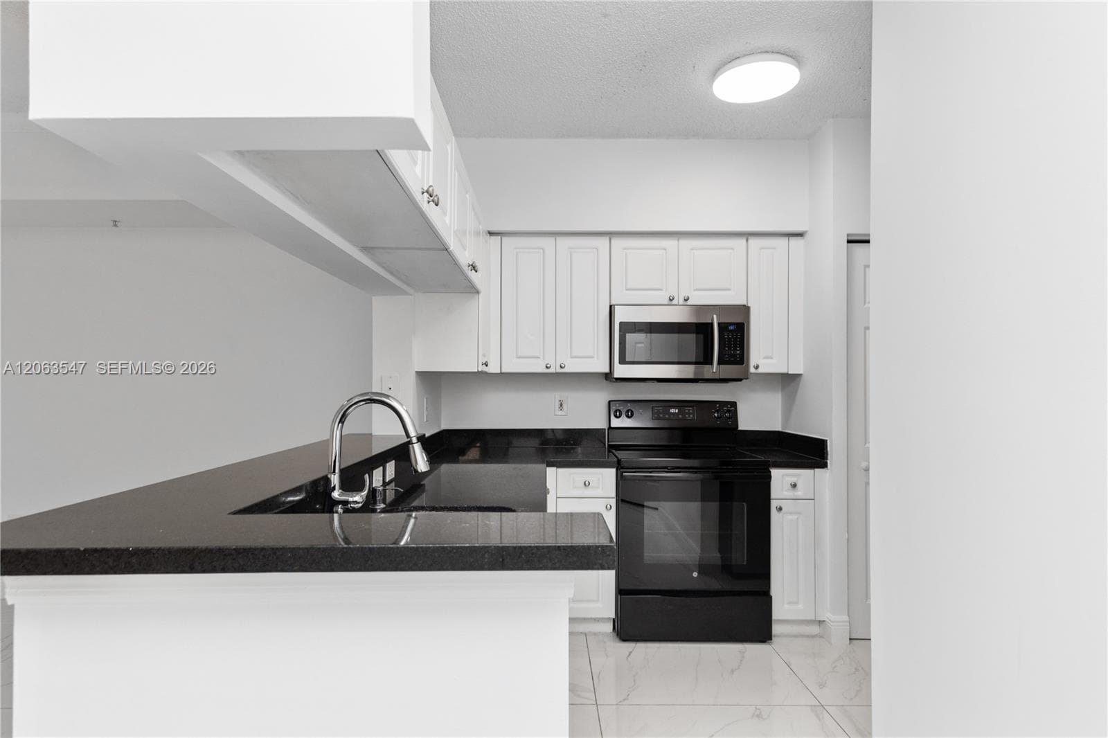 Porto Bellagio · #1210 in Sunny Isles Beach - Photo 5