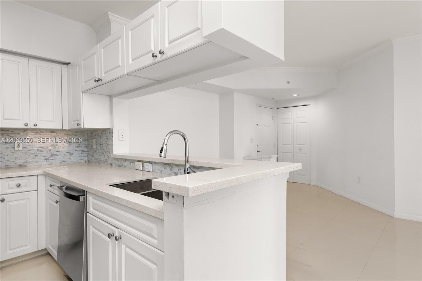 Porto Bellagio · #1712 in Sunny Isles Beach - Photo 26
