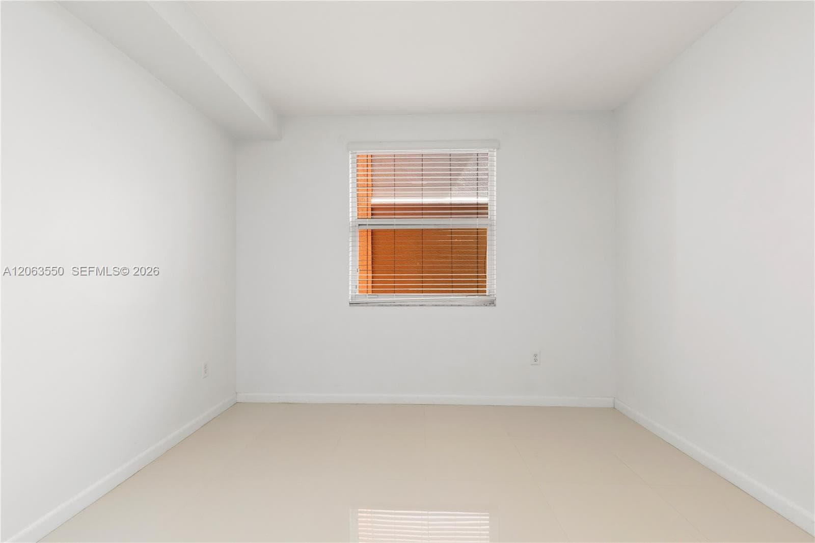 Porto Bellagio · #1712 in Sunny Isles Beach - Photo 9