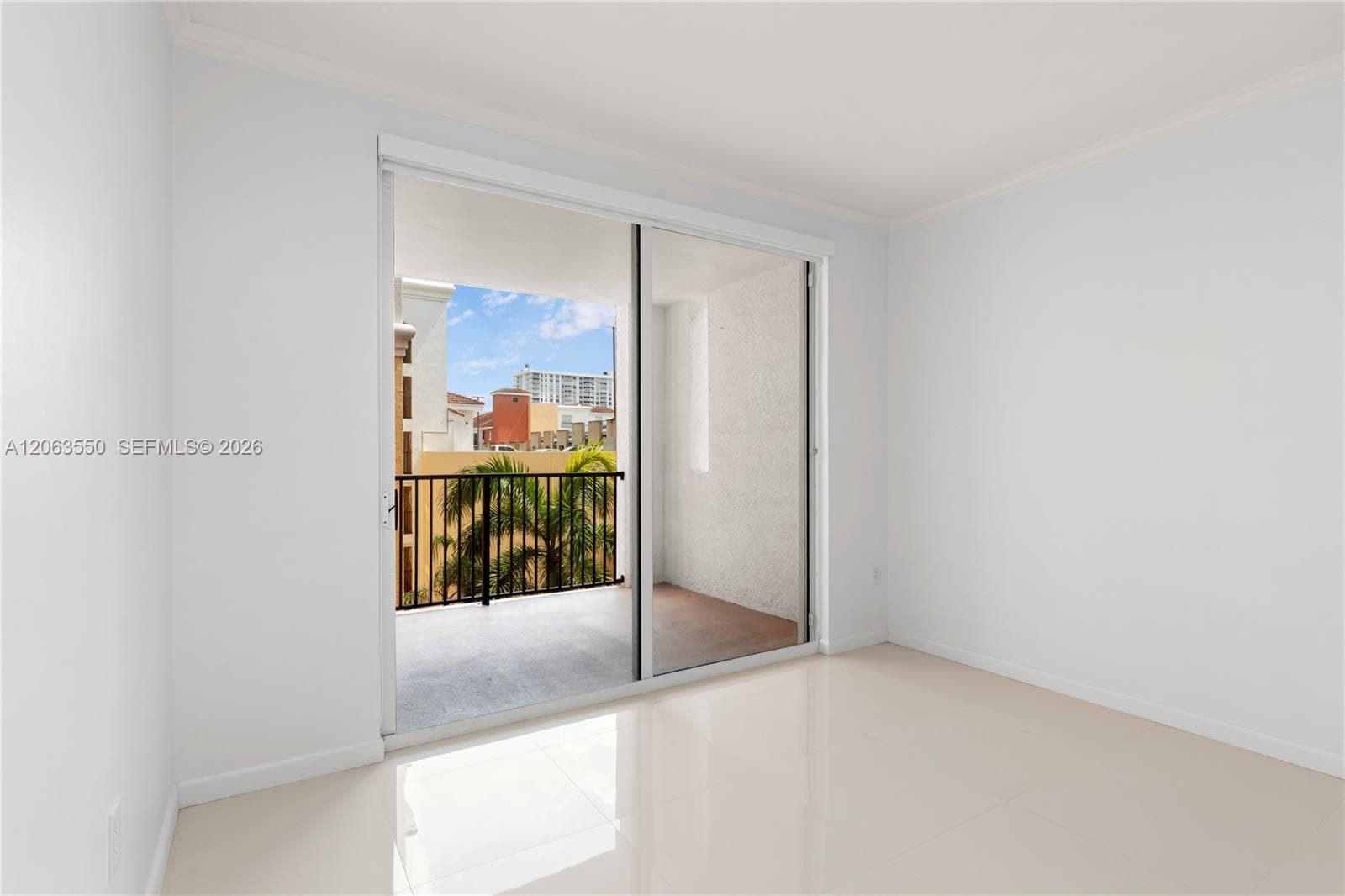Porto Bellagio · #1712 in Sunny Isles Beach - Photo 4