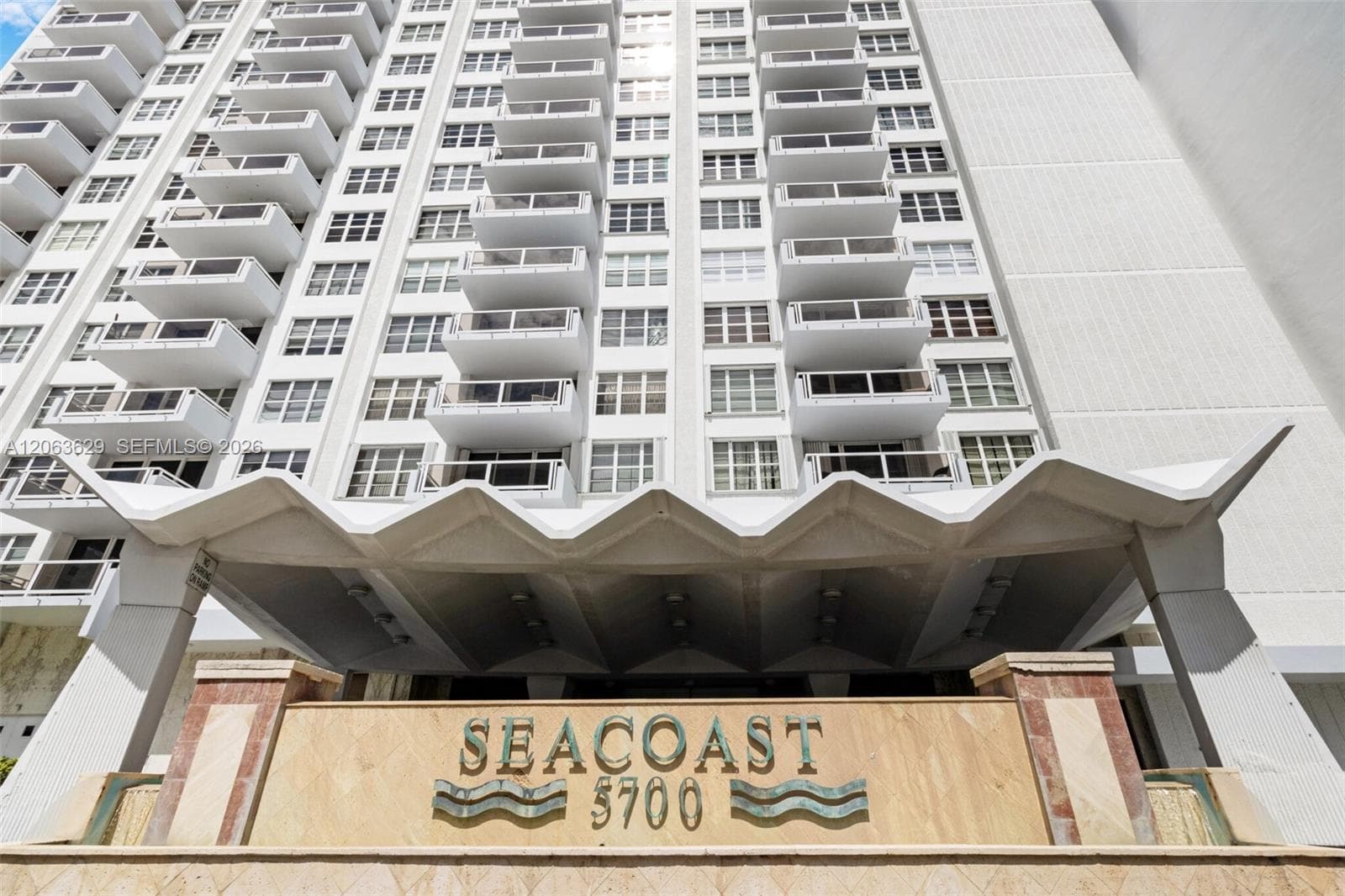 Seacoast 5151 · #4C in Miami Beach - Photo 56