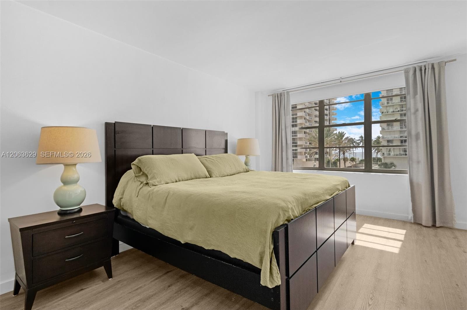 Seacoast 5151 · #4C in Miami Beach - Photo 12
