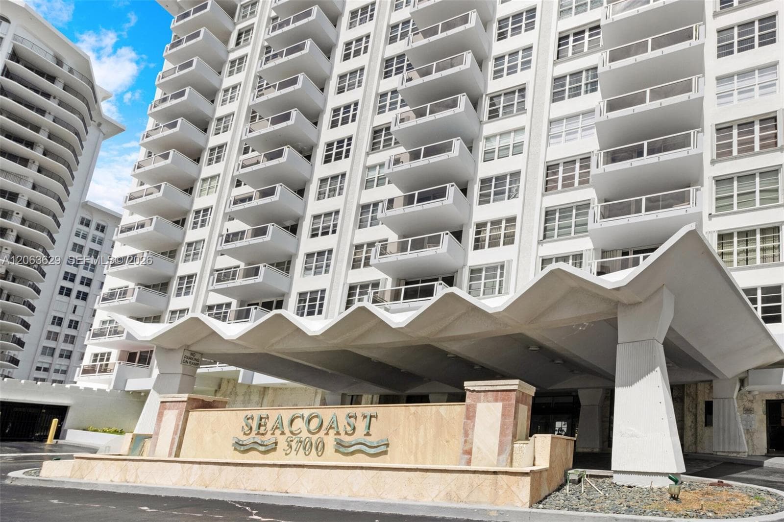 Seacoast 5151 · #4C in Miami Beach - Photo 57