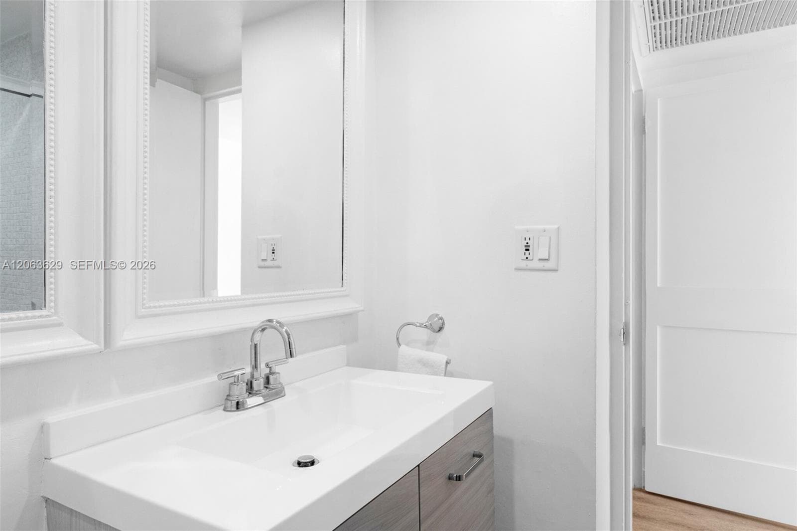 Seacoast 5151 · #4C in Miami Beach - Photo 29
