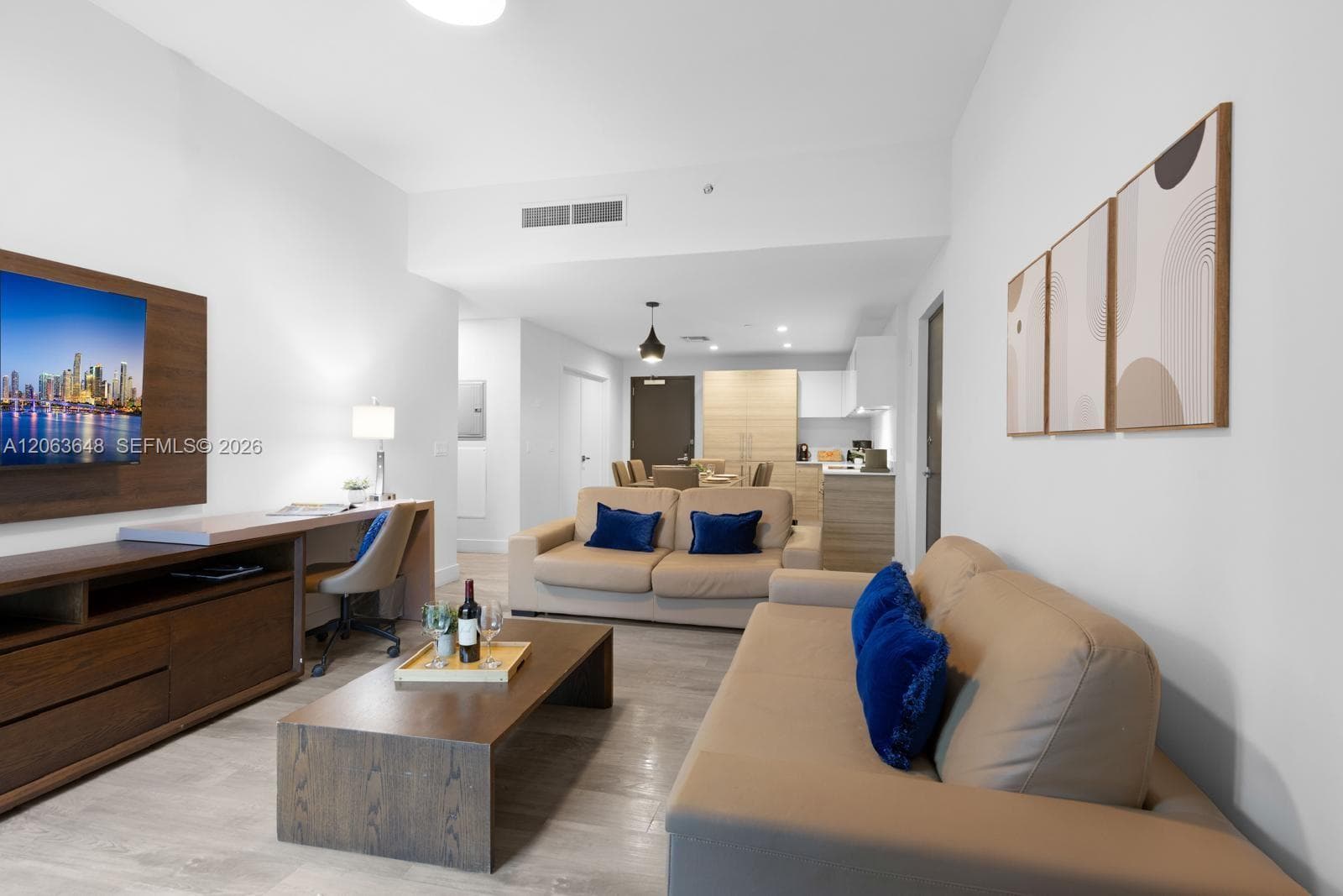 Costa Hollywood Condo · #S310 in Hollywood - Photo 3