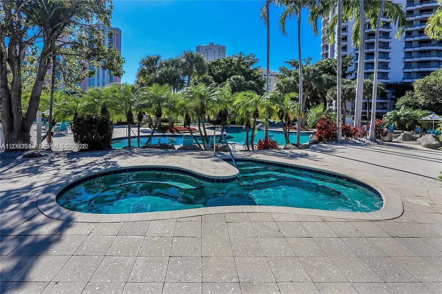PARC CENTRAL AVENTURA SOU · #1610 in Aventura - Photo 32