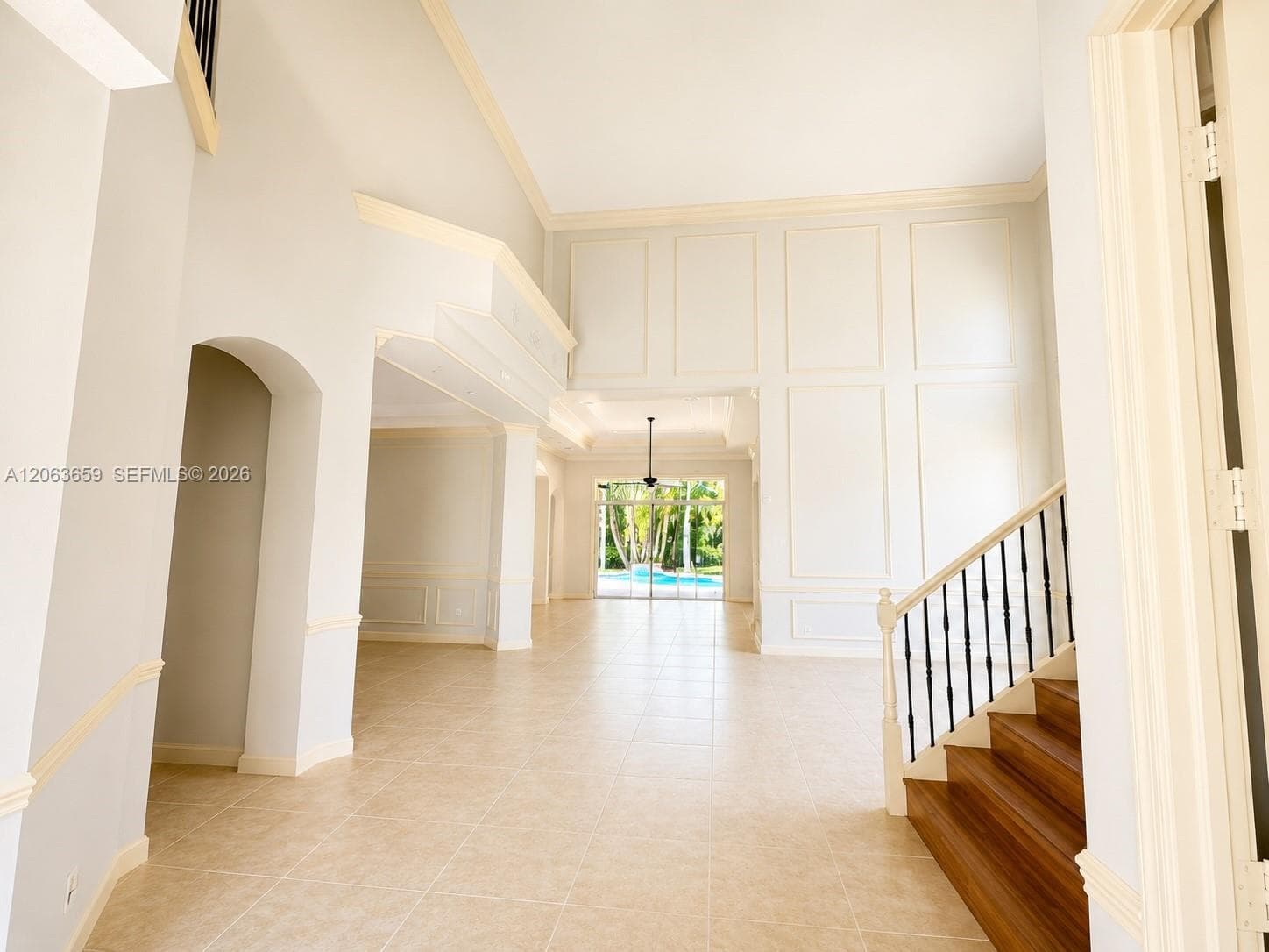 138 Tranquilla Dr photo 3
