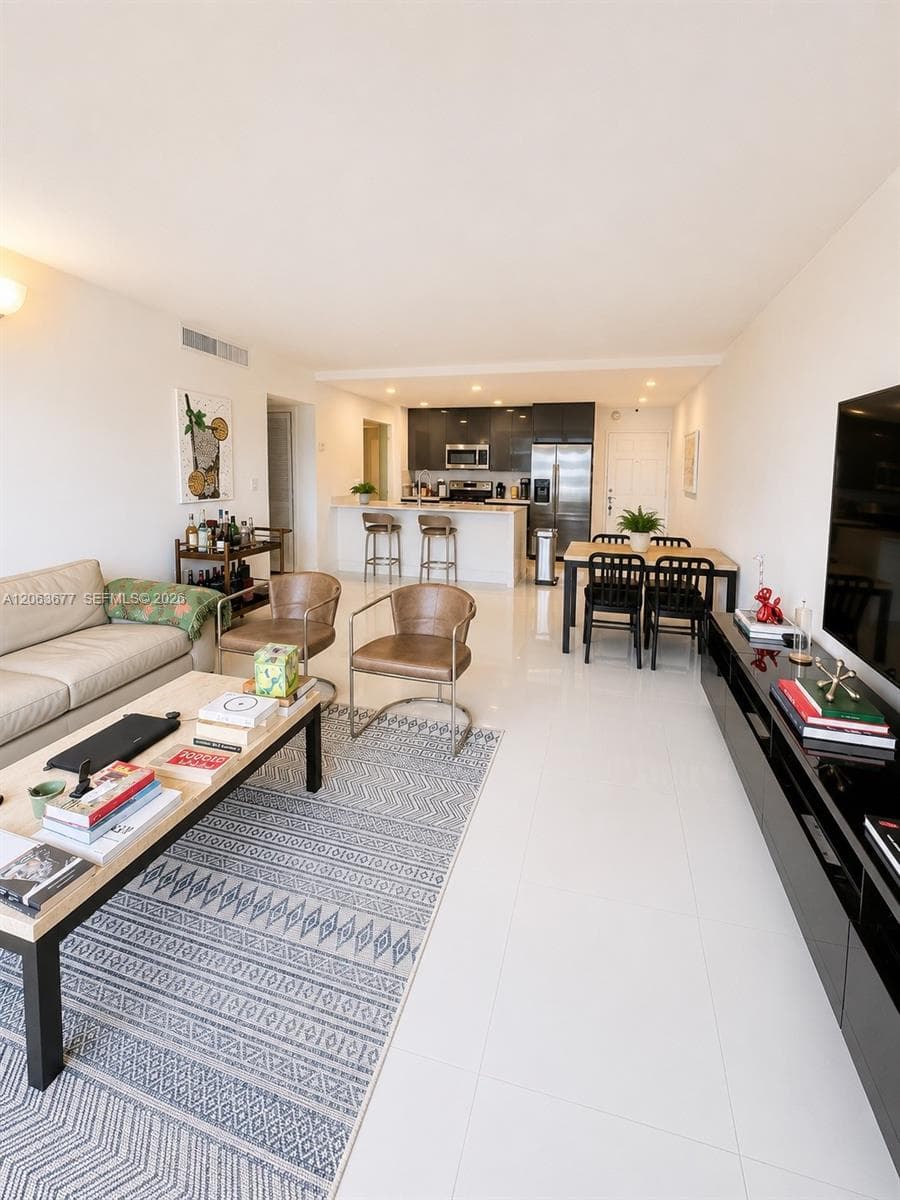 ISLAND POINTE · #5F in Bay Harbor Islands - Photo 3