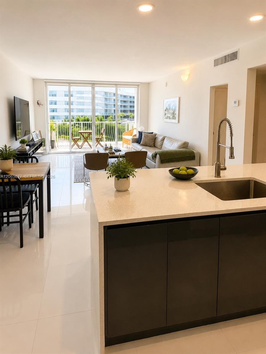 ISLAND POINTE · #5F in Bay Harbor Islands - Photo 5