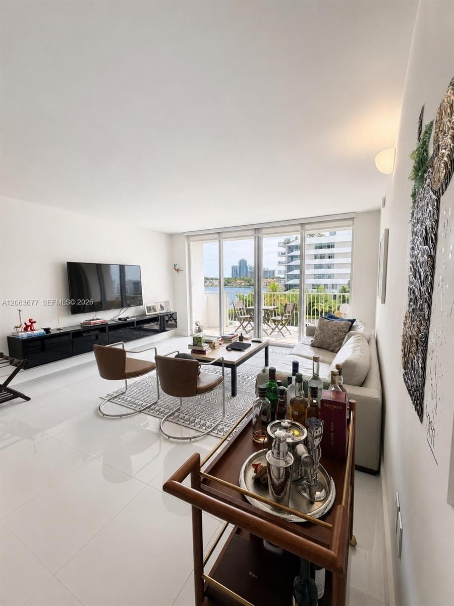 ISLAND POINTE · #5F in Bay Harbor Islands - Photo 4