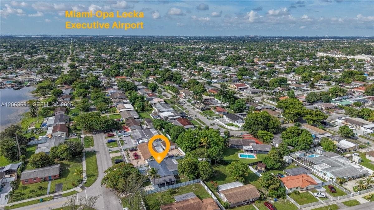 20340 NW 42nd Ave photo 31