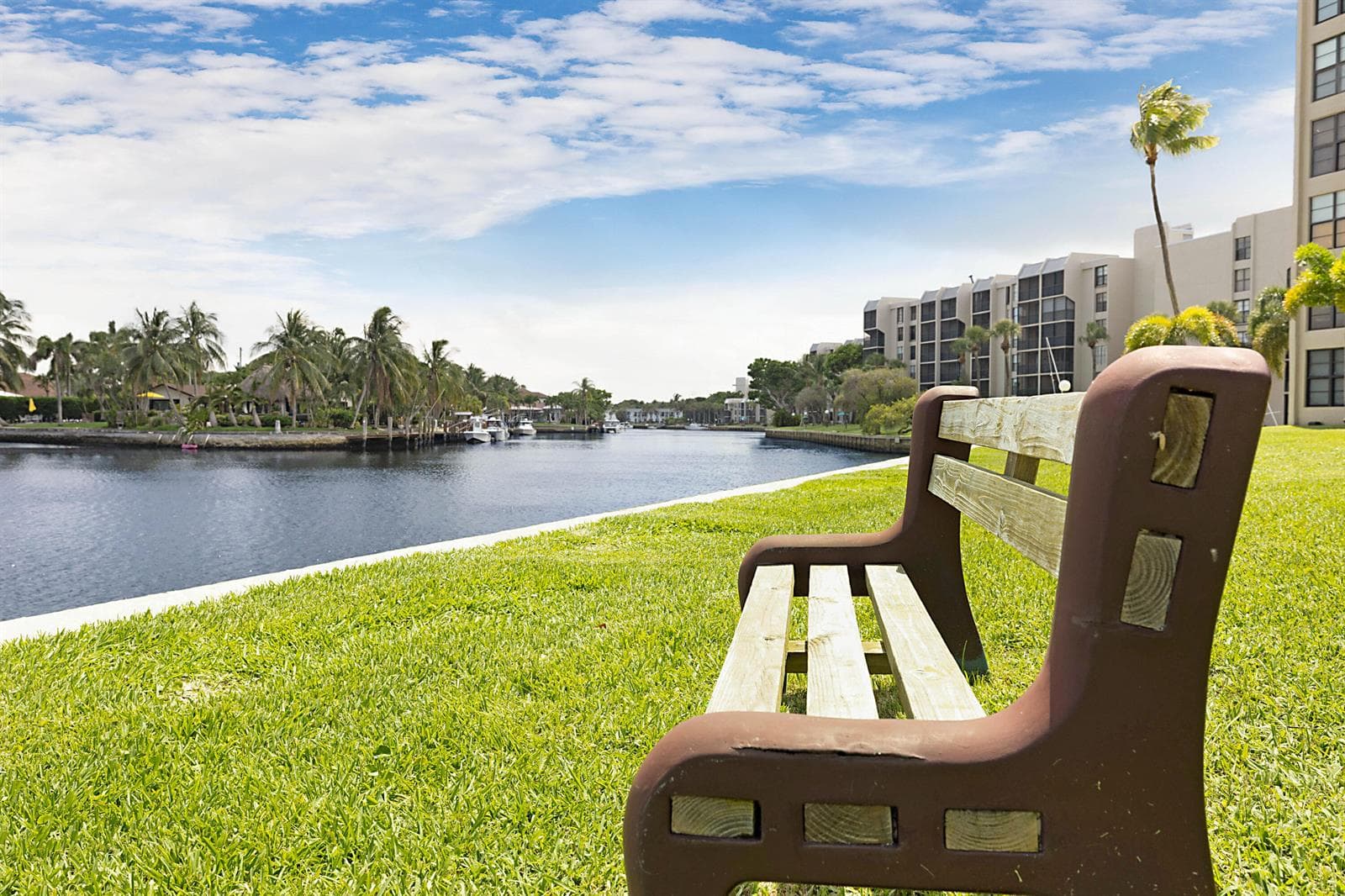 8 Royal Palm Way Unit 301 -27