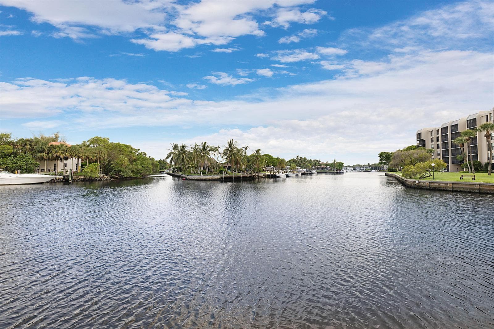 8 Royal Palm Way Unit 301 -25