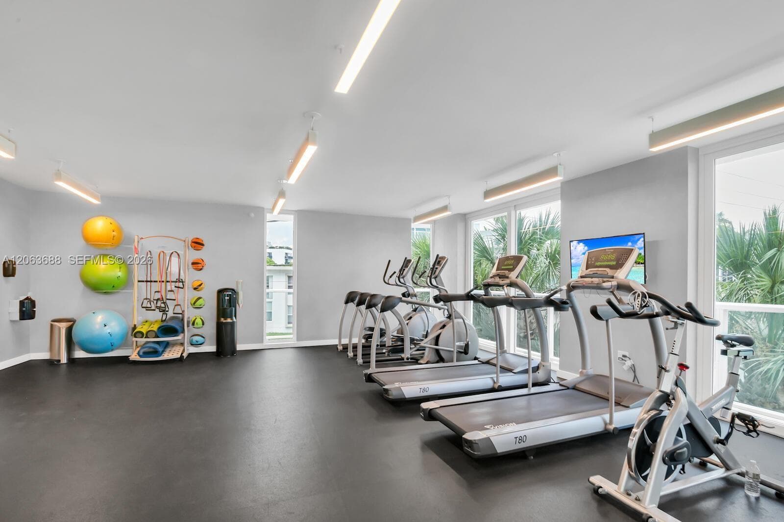 O Residential Condo · #706 in Bay Harbor Islands - Photo 25