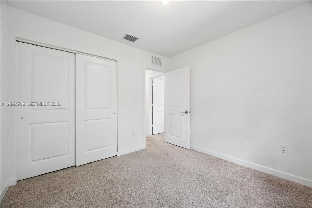 2478 SE 10th Ct photo 13