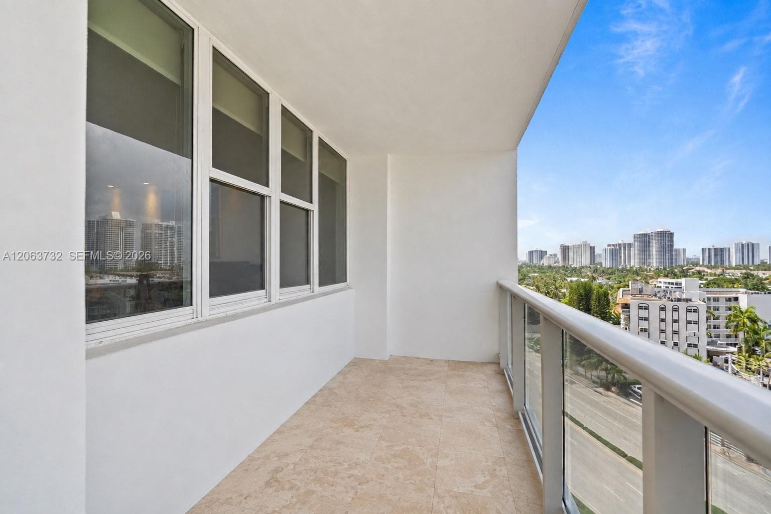 PARKER TOWER CONDO · #911 in Hallandale Beach - Photo 17