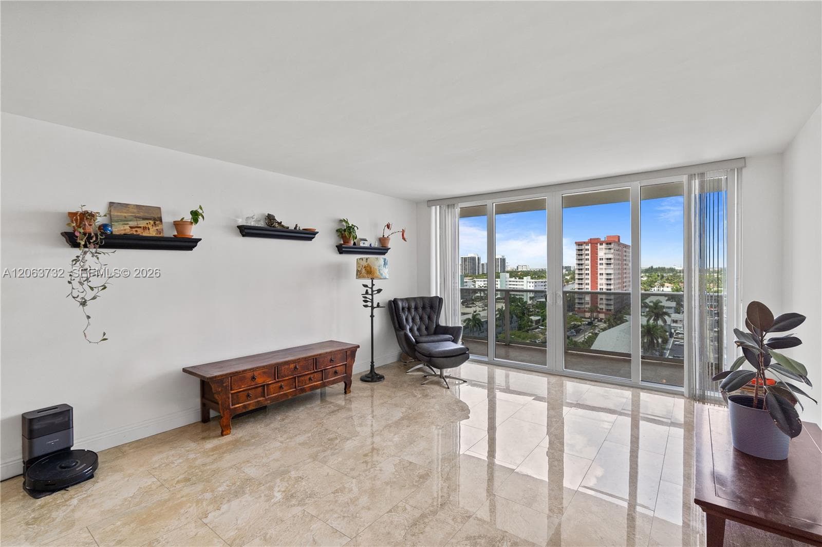 PARKER TOWER CONDO · #911 in Hallandale Beach - Photo 9