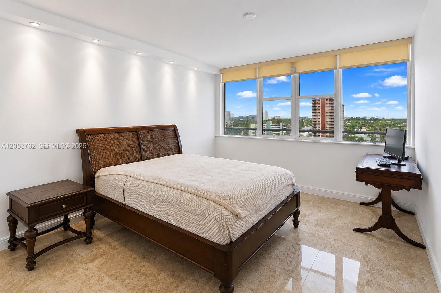 PARKER TOWER CONDO · #911 in Hallandale Beach - Photo 18