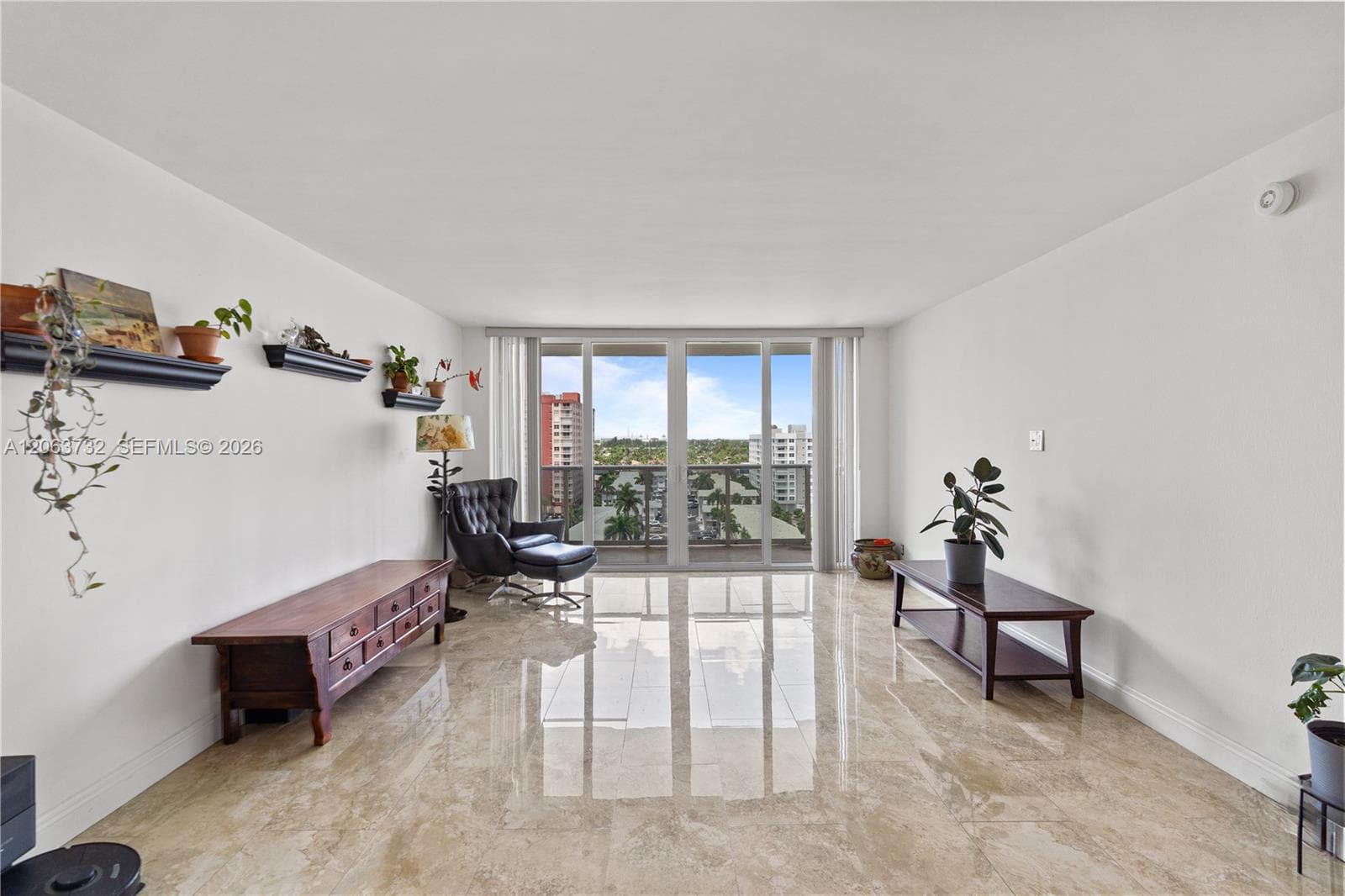 PARKER TOWER CONDO · #911 in Hallandale Beach - Photo 8