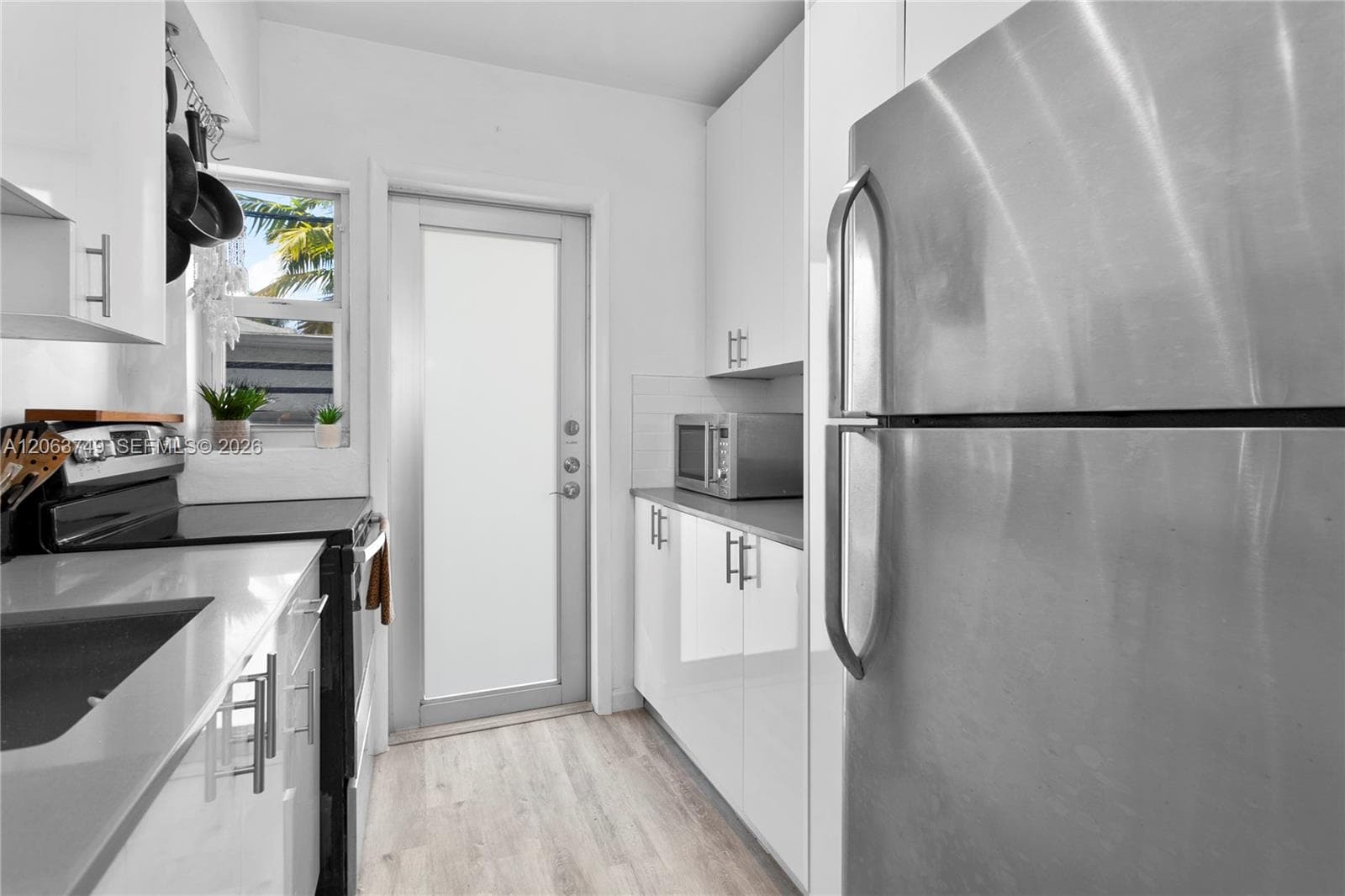 ESPANOLA CONDO · #24 in Miami Beach - Photo 17